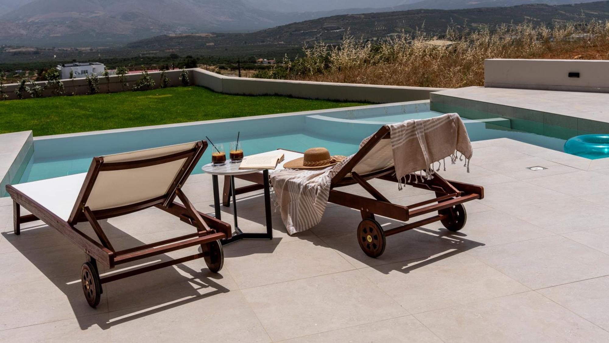 Blue Sky Villas Arkalochórion 外观 照片